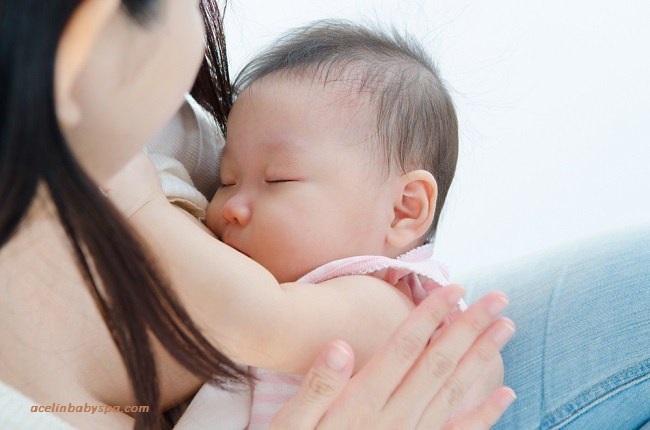 Pijat Oksitosin Laktasi Ibu di Jakarta