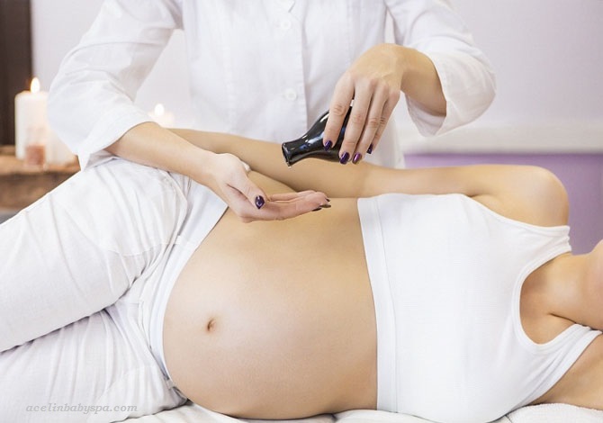 Pregnancy Spa Massage Solo